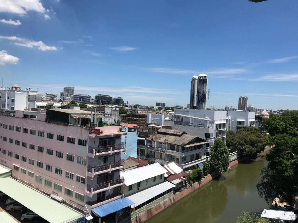 Mam'S House Khaosan Hotell Bangkok Exteriör bild